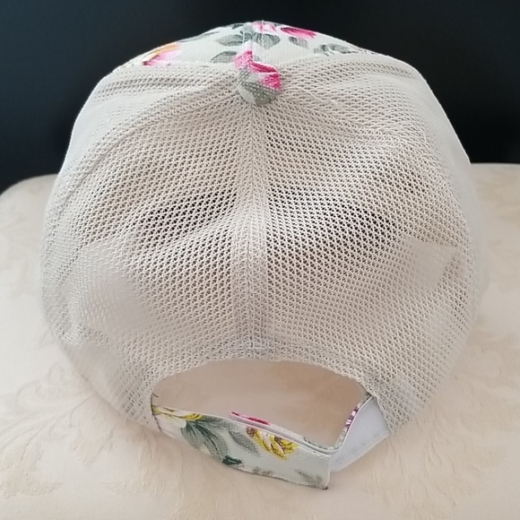 Floral Print Mesh Cap NWOT - Picture 6 of 9
